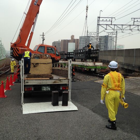 エスカレーター用トラスの産廃