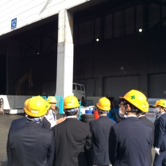 施設見学会（新入社員教育）