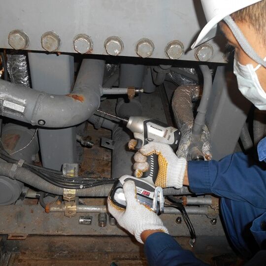 真空状態で開口